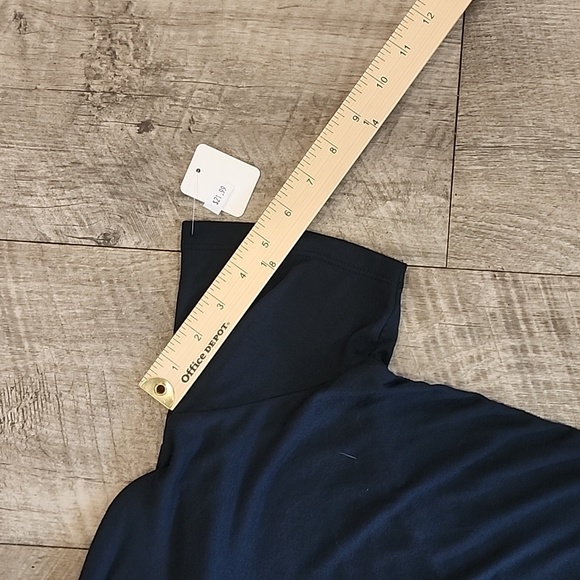 Black T, shorter in the front, soft, She is Strong - Picture 4 of 6